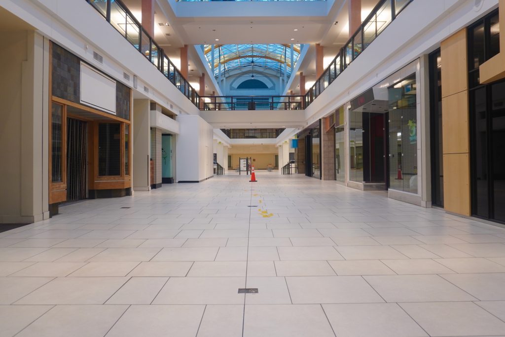 shopping mall slip and fall